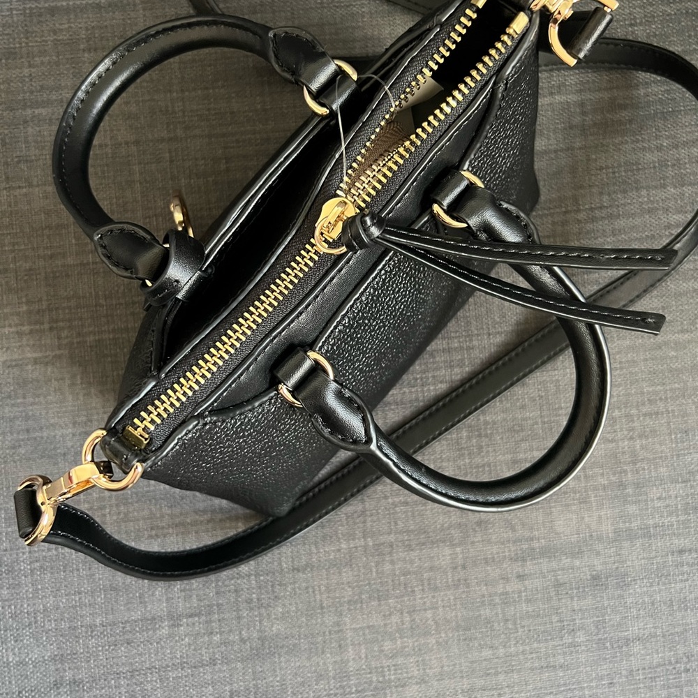 NWT MICHAEL KORS AUSTEN EXTRA SMALL CROSSBODY SATCHEL - Picture 4 of 10